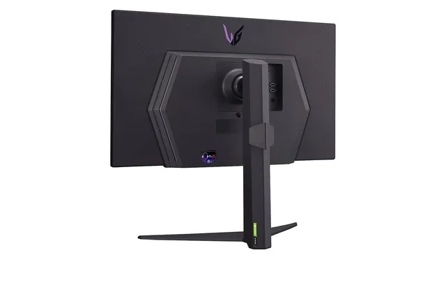 LG 27" UltraGear 4K UHD Gaming IPS DP HDMI USB sw