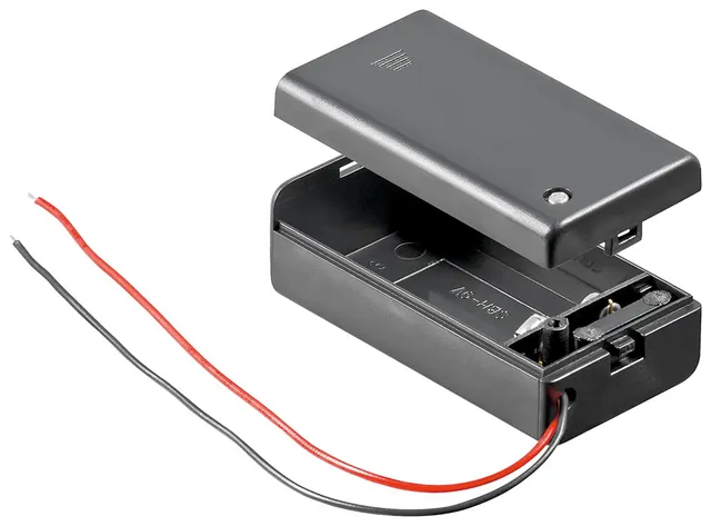 1x 9 V Block battery holder<br>Loose cable ends, water-repellent
