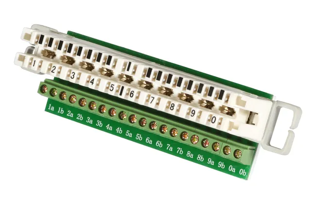 LSA Adapter Disc. Module / Screw Contacts