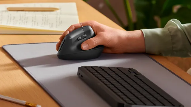 Logitech Lift mus Højre hånd RF trådløs + Bluetooth Optisk 4000 dpi