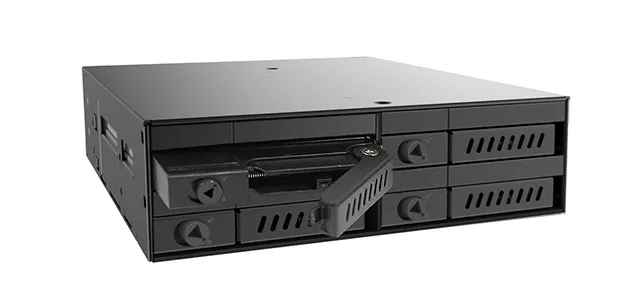 Chieftec HDD bay 4x 2,5 (fylder 1x5,25 )