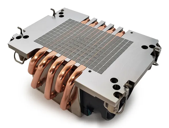 Dynatron S5 CPU-Køler