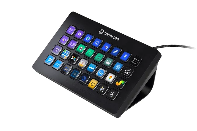 Elgato Stream Deck XL - Advanced Studio Controller, 32 Macro Keys, Trigger Actions in Apps and S...