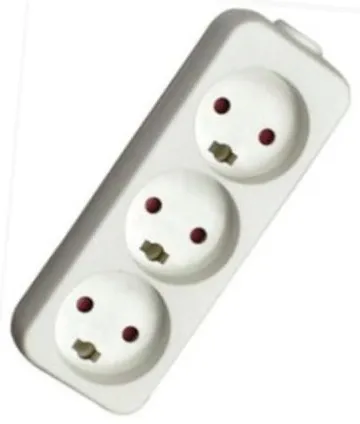 3-stikdåse uden kabel, med jord, Hvid