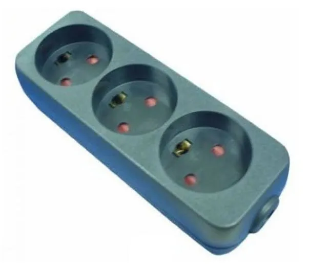 3-stikdåse uden kabel, MED jord, sort