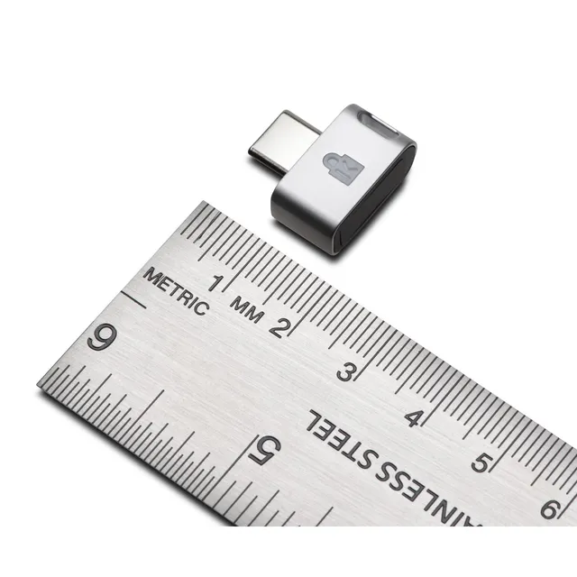 Kensington VeriMark Guard USB-C Fingerprint reader