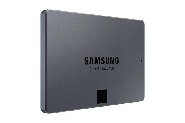 Samsung SSD 1TB 560MB/540MB 870 QVO