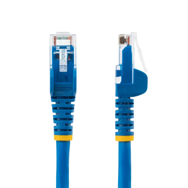 StarTech.com 50cm LSZH CAT6 Ethernet Cable, 10 Gigabit Snagless RJ45 100W PoE Network Patch Cord...