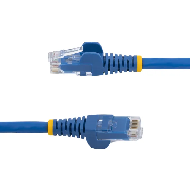 StarTech.com 50cm LSZH CAT6 Ethernet Cable, 10 Gigabit Snagless RJ45 100W PoE Network Patch Cord...